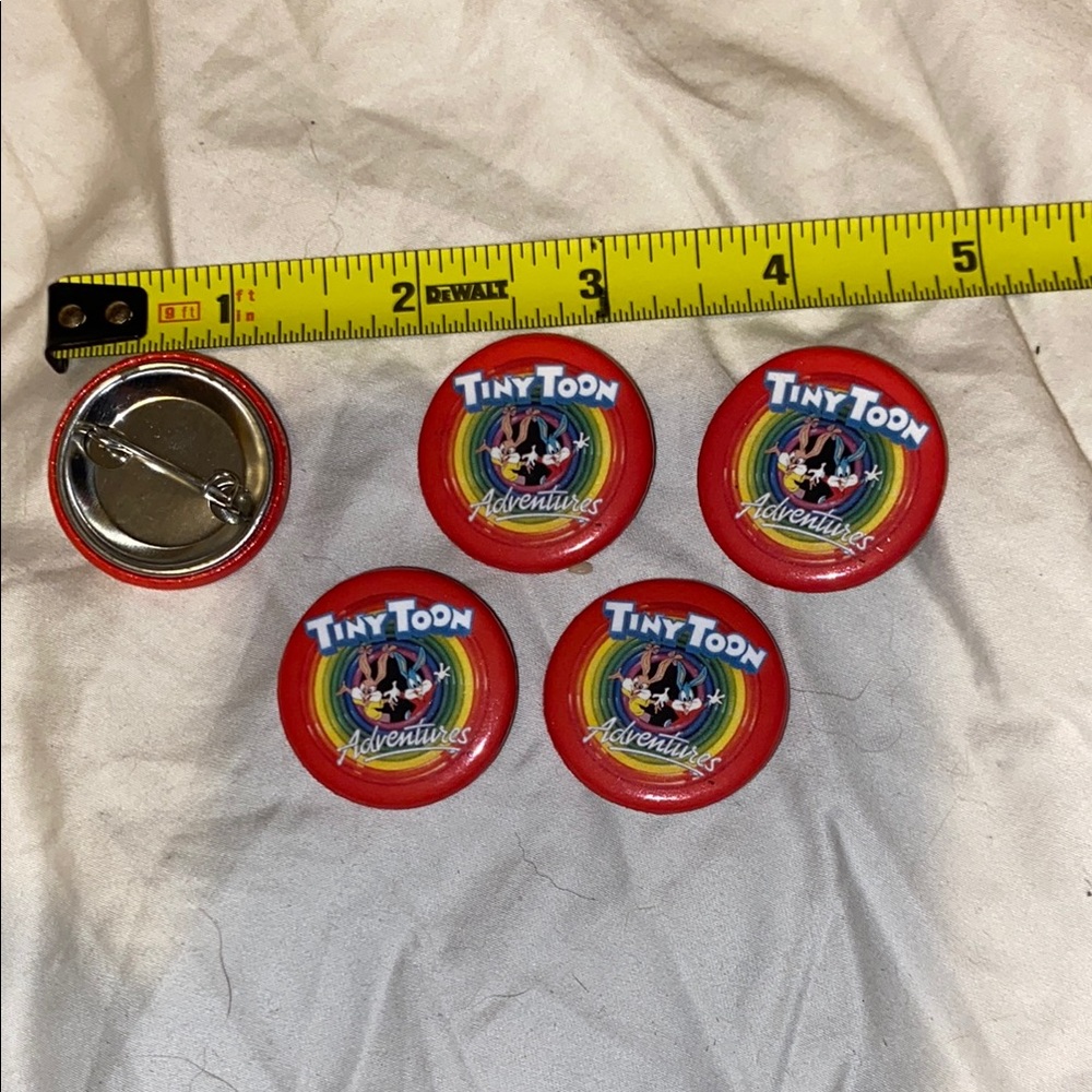 5 pc Tiny Toon Adventures mini Red Button Set 1.25” vintage